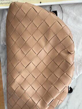 Bottega Veneta Mini The Pouch Intrecciato Nappa
